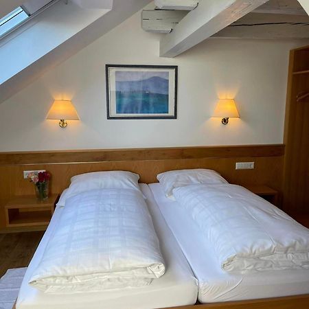 Hotel Wuerttemberger Hof Garni ロッテンブルク エクステリア 写真