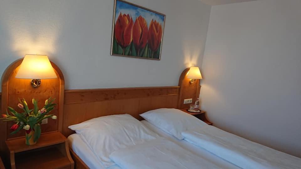 Hotel Wuerttemberger Hof Garni ロッテンブルク エクステリア 写真