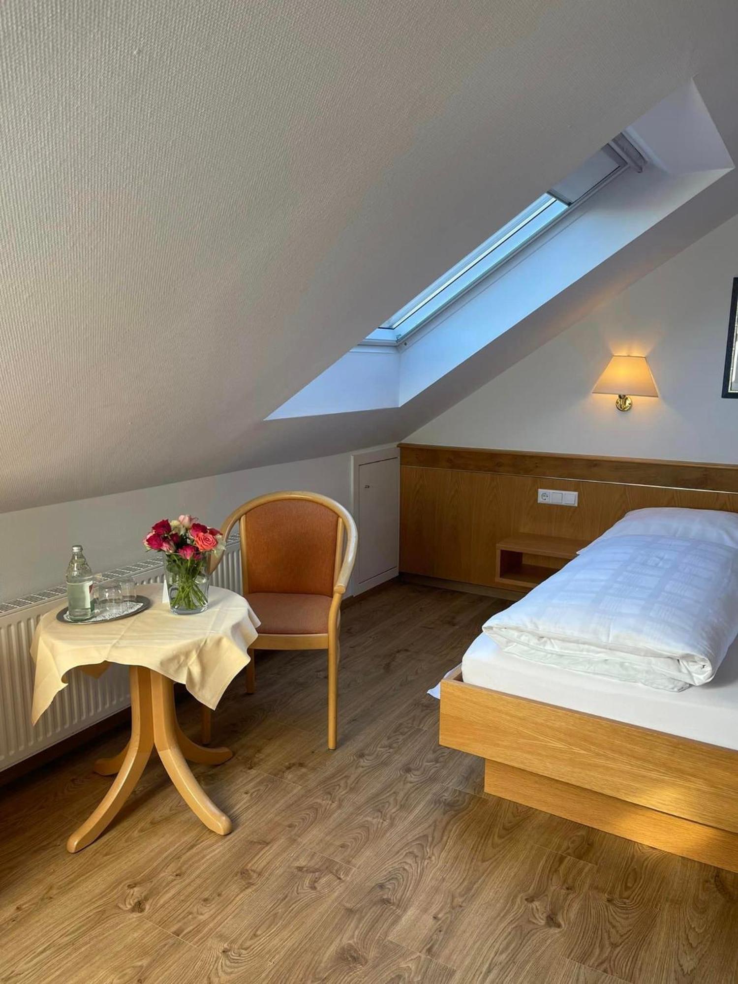 Hotel Wuerttemberger Hof Garni ロッテンブルク エクステリア 写真
