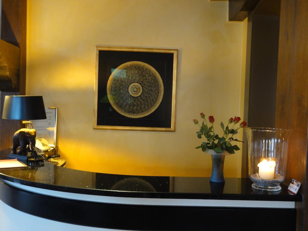Hotel Wuerttemberger Hof Garni ロッテンブルク エクステリア 写真