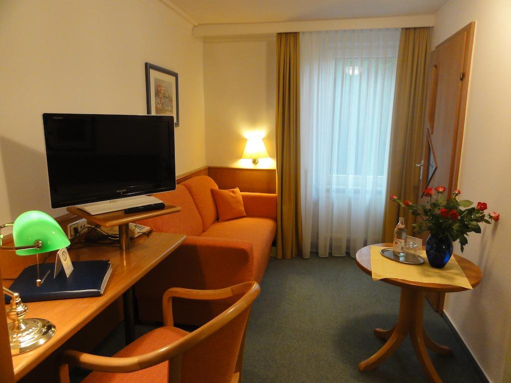 Hotel Wuerttemberger Hof Garni ロッテンブルク 部屋 写真
